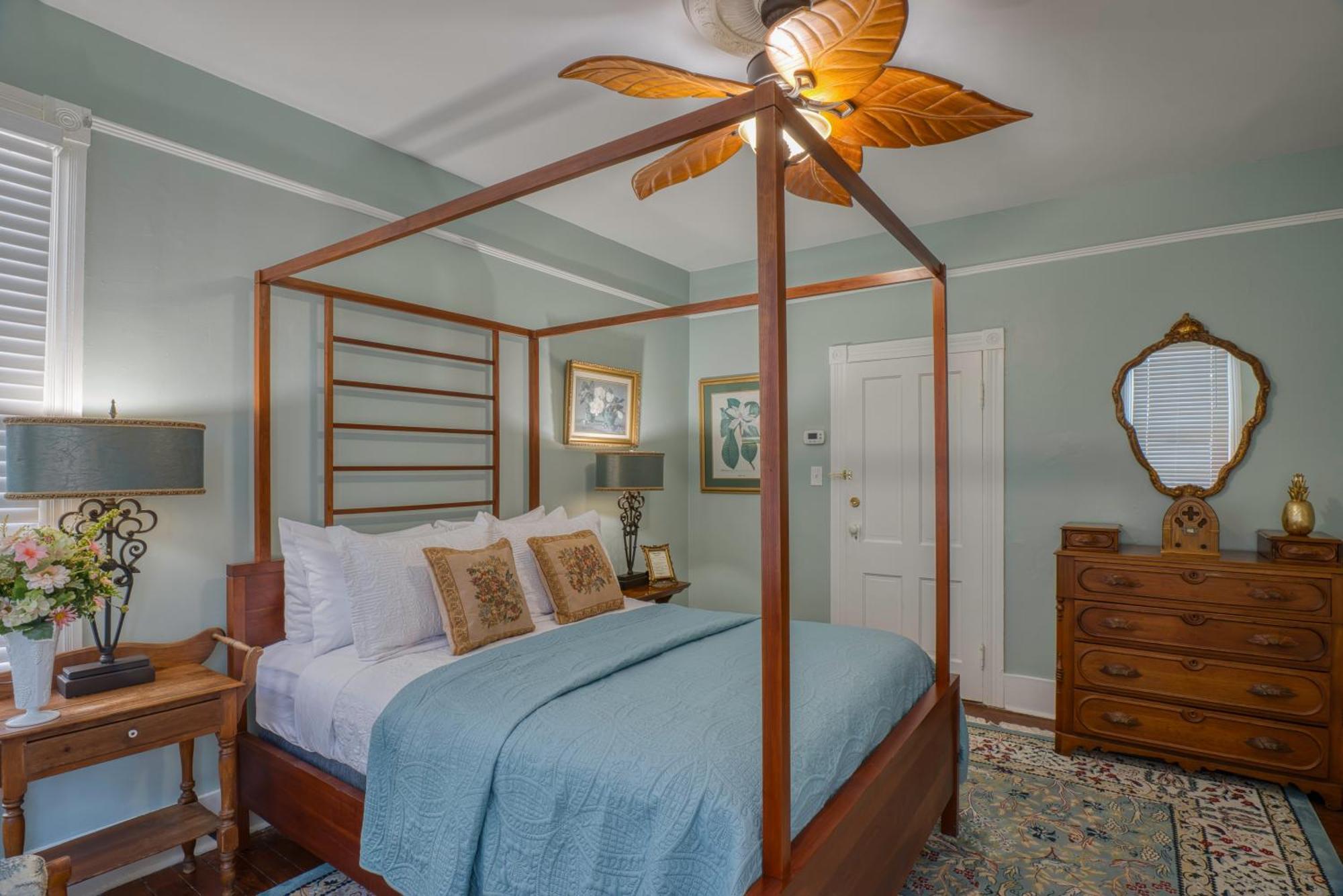 Victorian House Bed And Breakfast Сент-Огастин Экстерьер фото