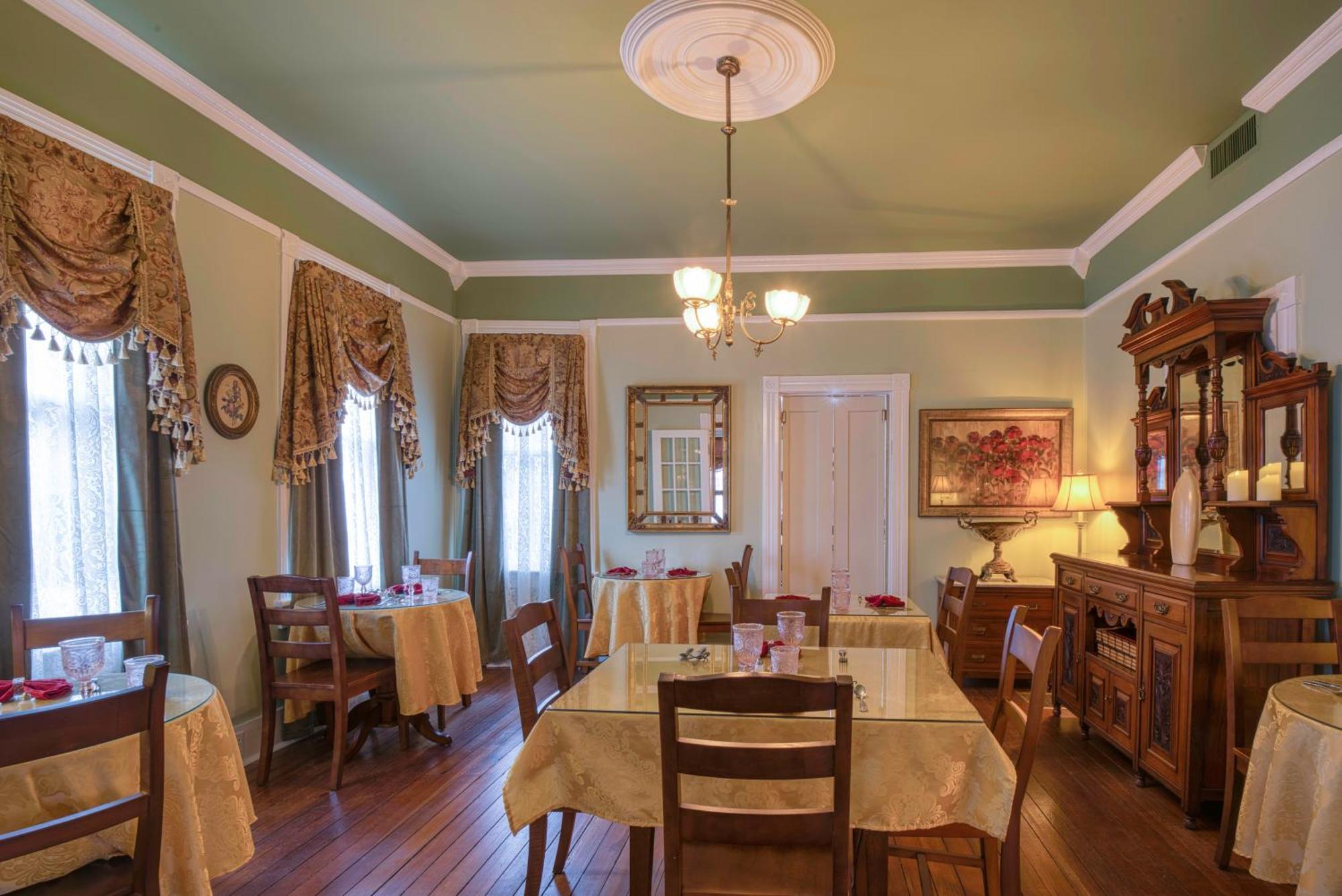 Victorian House Bed And Breakfast Сент-Огастин Экстерьер фото
