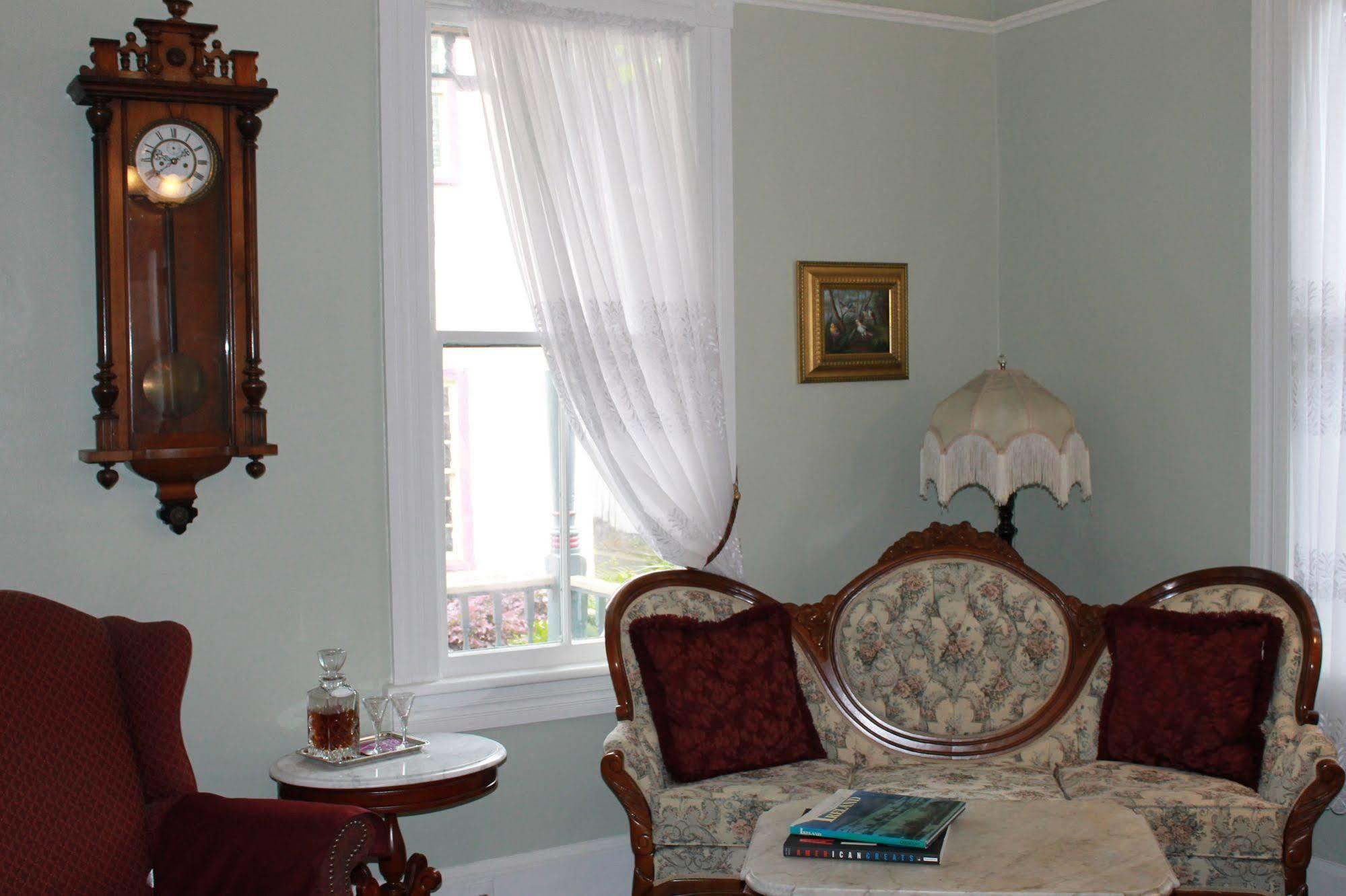 Victorian House Bed And Breakfast Сент-Огастин Экстерьер фото